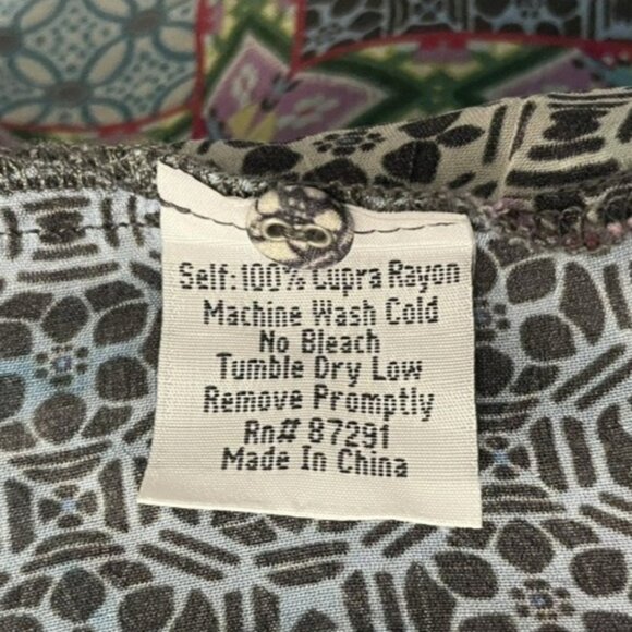 Johnny Was M Patchwork Silky Cupra Rayon Pullover Blouse Tunic Roll-Tab Sleeve - Picture 12 of 14